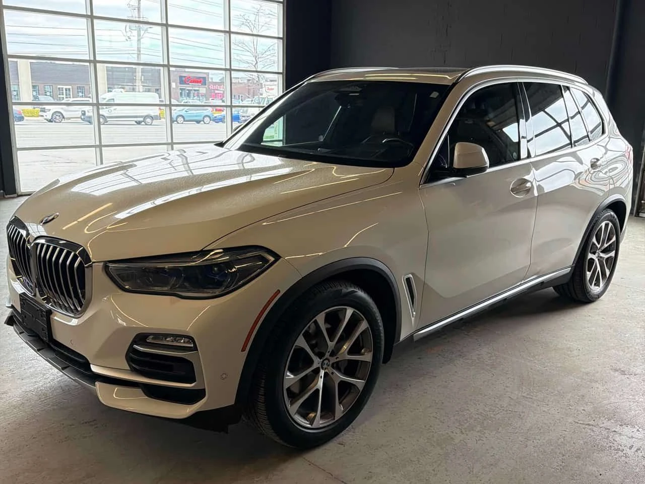 BMW X5 * xDrive40i * DISTRONIC* HARMAN/KARDON* 360* AMBIE