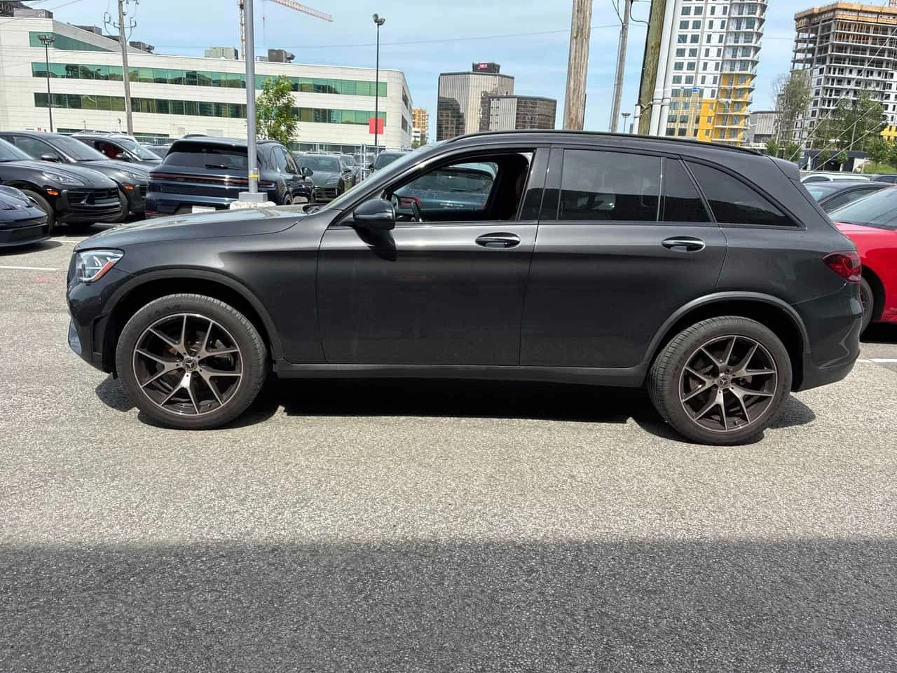 Mercedes-Benz GLC * AMG PACK* ГЛАВНО ПРЕДСТАВИТЕЛСТВО НА PORSCHE* , снимка 3 - Автомобили и джипове - 54812776