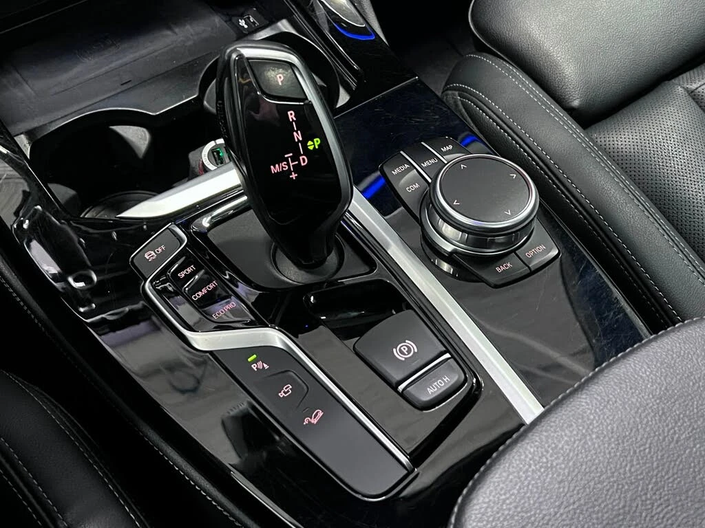 BMW X4 M* SPORT* ОБДУХВАНЕ* 360КАМЕРА* ПАНОРАМА* LANE* AS, снимка 11 - Автомобили и джипове - 54960977