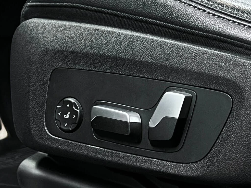 BMW X4 M* SPORT* ОБДУХВАНЕ* 360КАМЕРА* ПАНОРАМА* LANE* AS, снимка 14 - Автомобили и джипове - 54960977