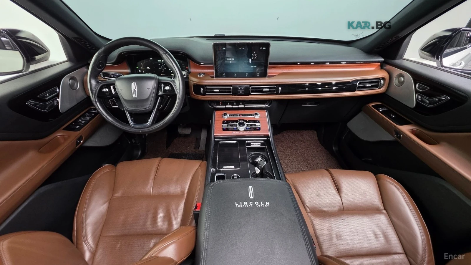 Lincoln Aviator 3.0* AWD* DISTRONIC* 360* ОБДУХВАНЕ* МАСАЖИ* , снимка 5 - Автомобили и джипове - 55407575