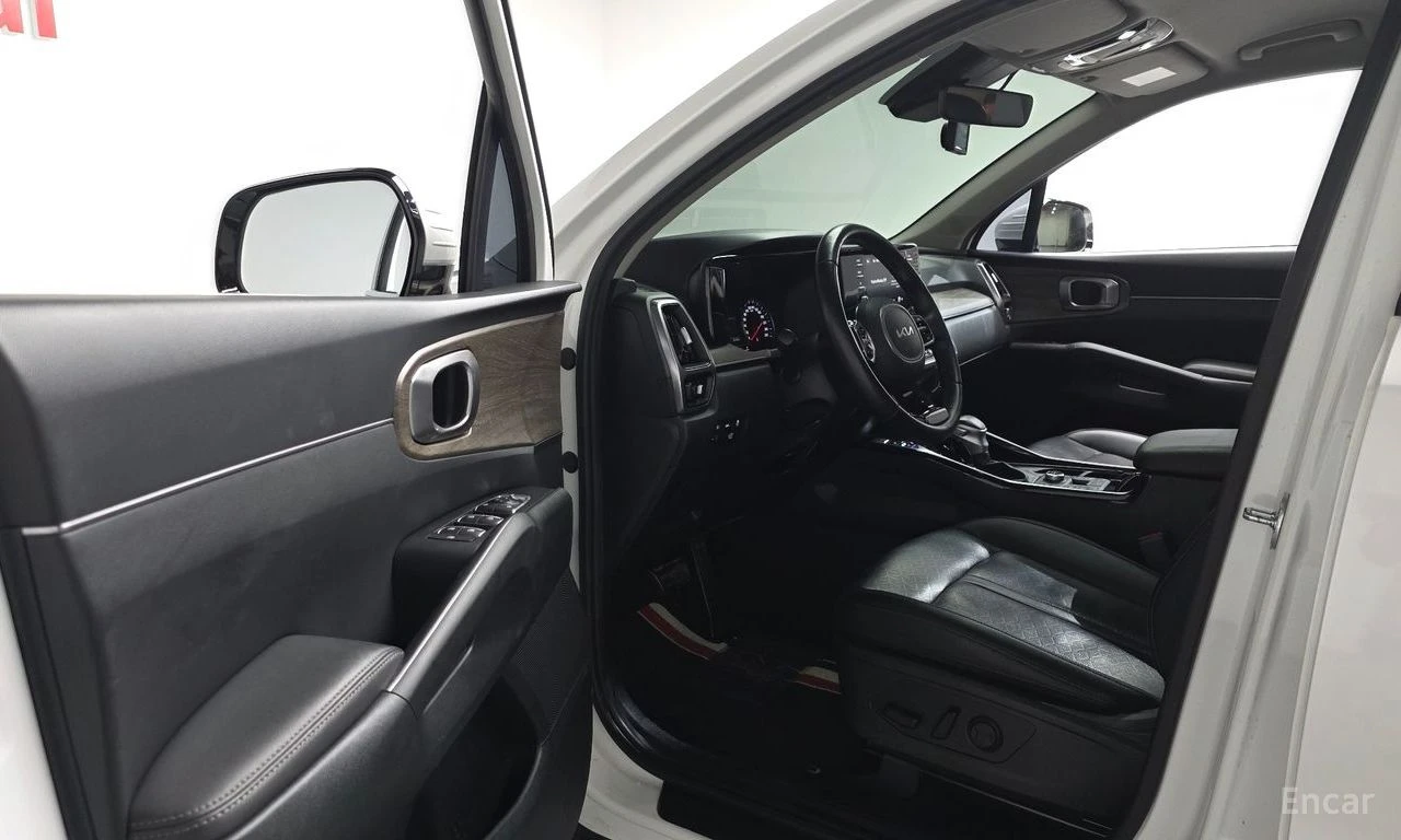 Kia Sorento 2.5T Prestige 4x4* ПОДГРЕВ* ОБДУХВАНЕ* КАМЕРА* , снимка 6 - Автомобили и джипове - 55666538