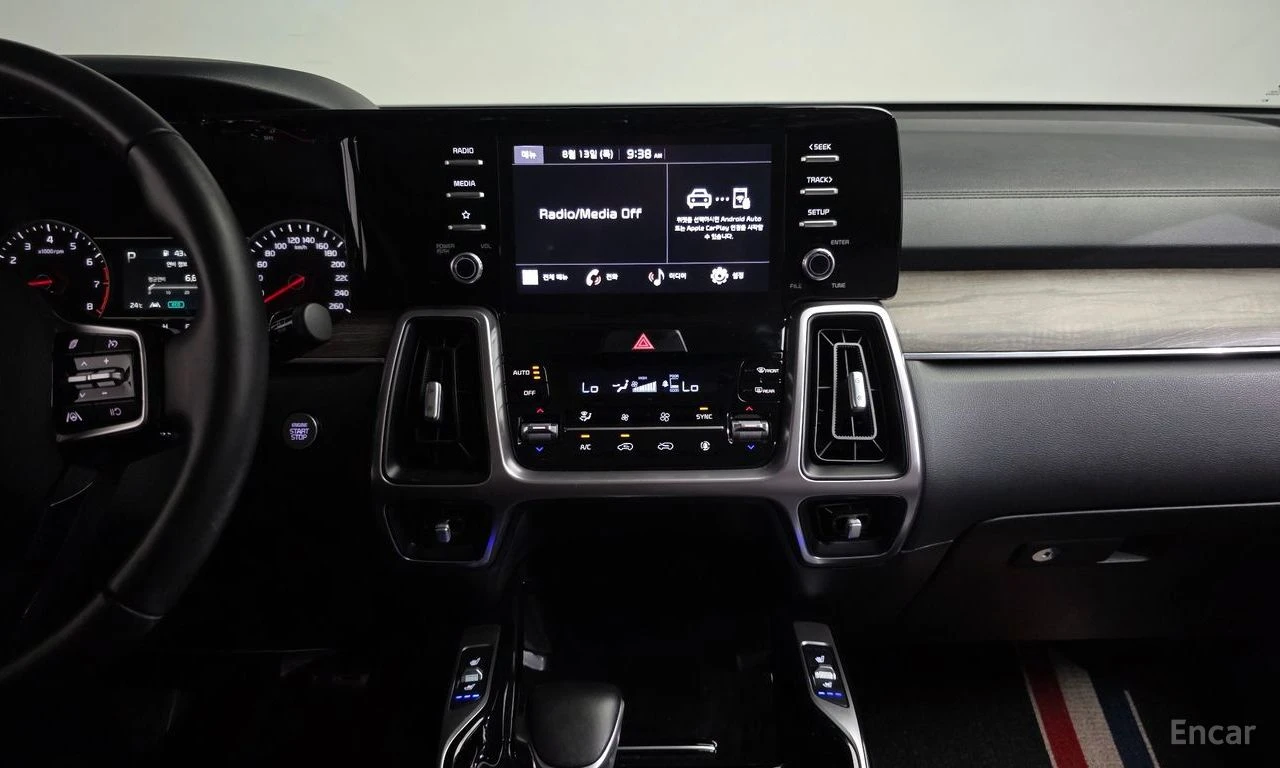 Kia Sorento 2.5T Prestige 4x4* ПОДГРЕВ* ОБДУХВАНЕ* КАМЕРА* , снимка 11 - Автомобили и джипове - 55666538