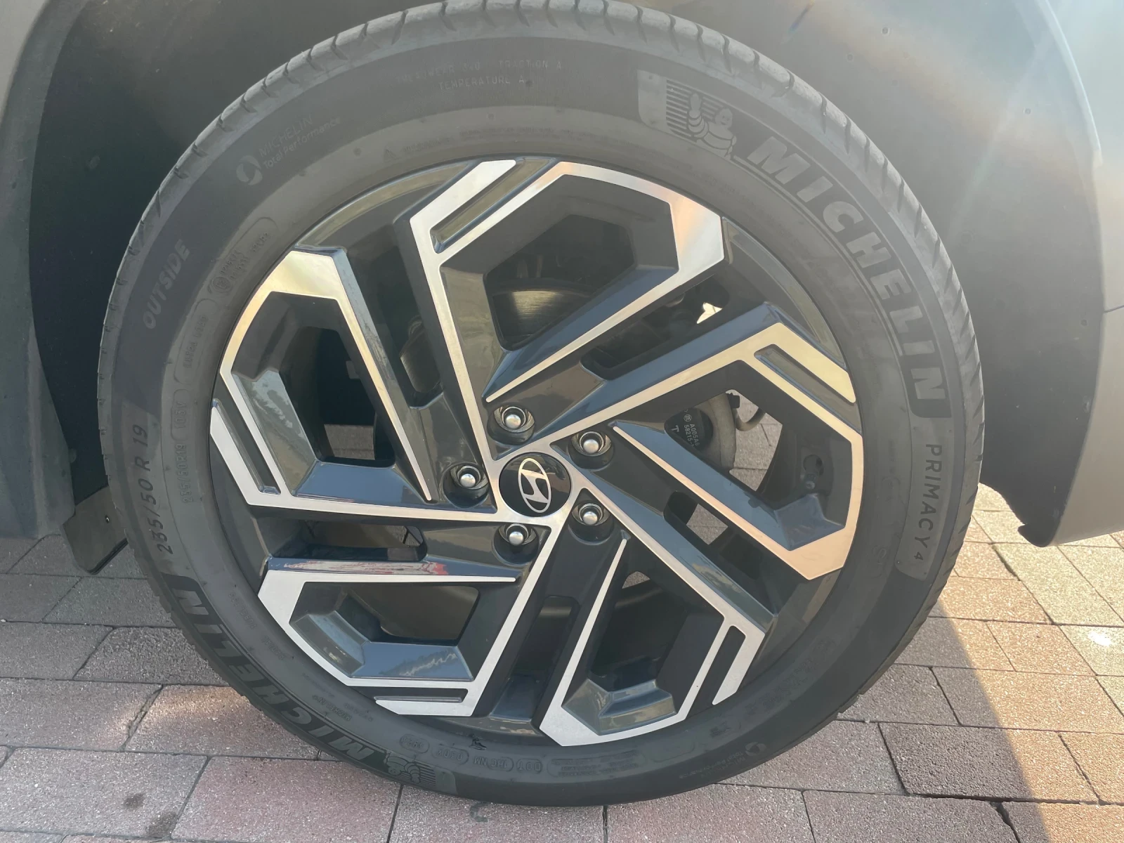 Hyundai Tucson 1.6 T-GDI PHEV Prime 4WD, ECS, HUD, 360 , Обдухван, снимка 11 - Автомобили и джипове - 55886228