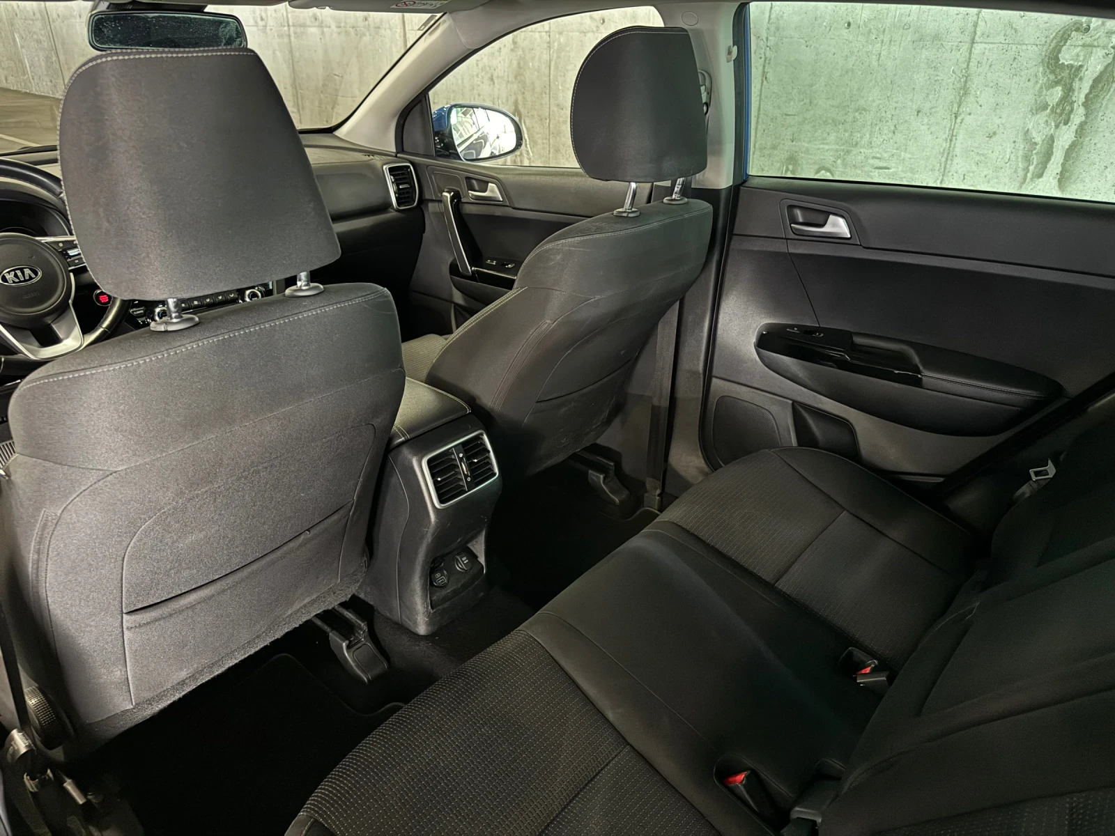 Kia Sportage 1.6 T-GDI | Гаранция от KIA до юли 2027 год., снимка 15 - Автомобили и джипове - 55922771