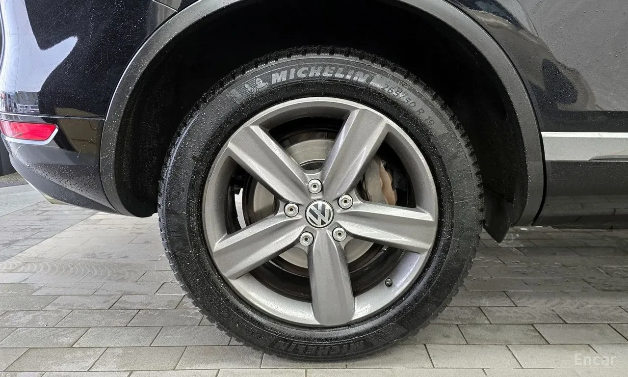 VW Touareg 3.0TDI* 4MOTION* , снимка 3 - Автомобили и джипове - 55927531