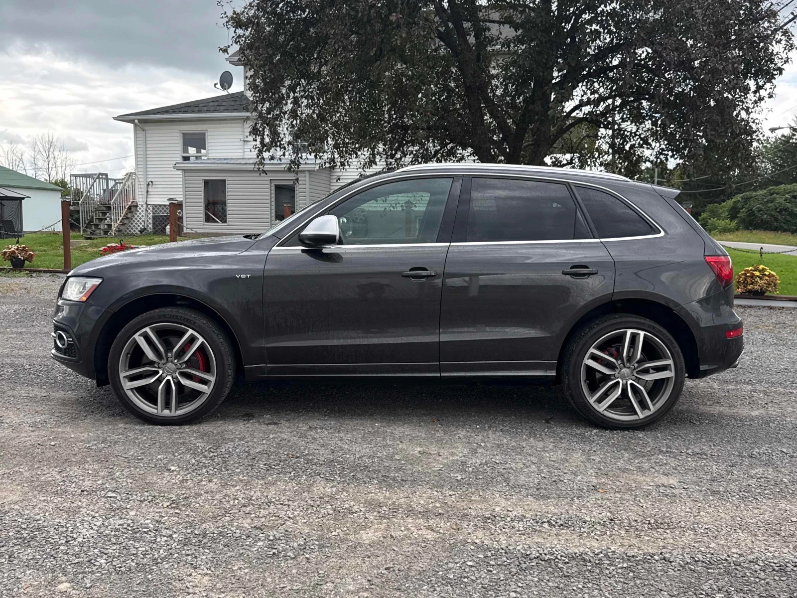 Audi SQ5 * Technik * АВТОКРЕДИТ * ГЛАВНО ПРЕДСТАВИТЕЛСТВО, снимка 3 - Автомобили и джипове - 55960512
