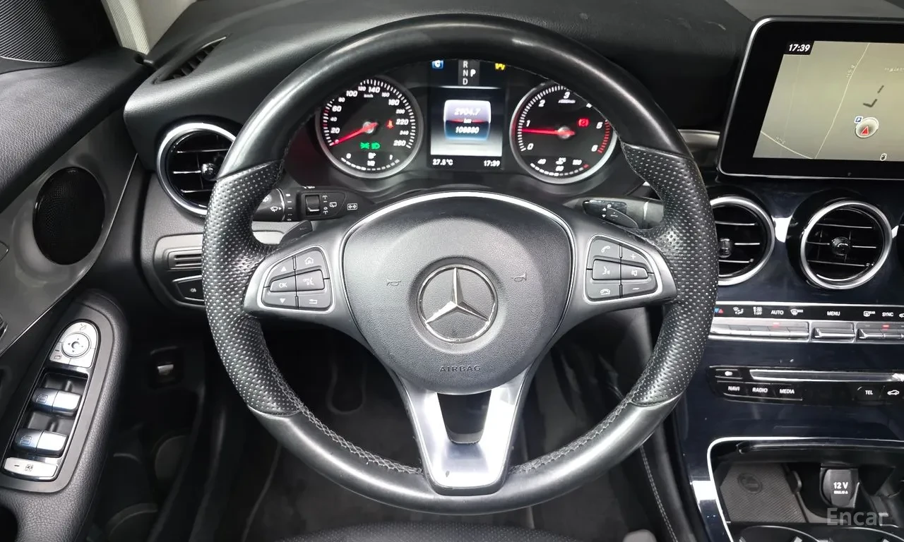 Mercedes-Benz GLC 220, снимка 5 - Автомобили и джипове - 56006034