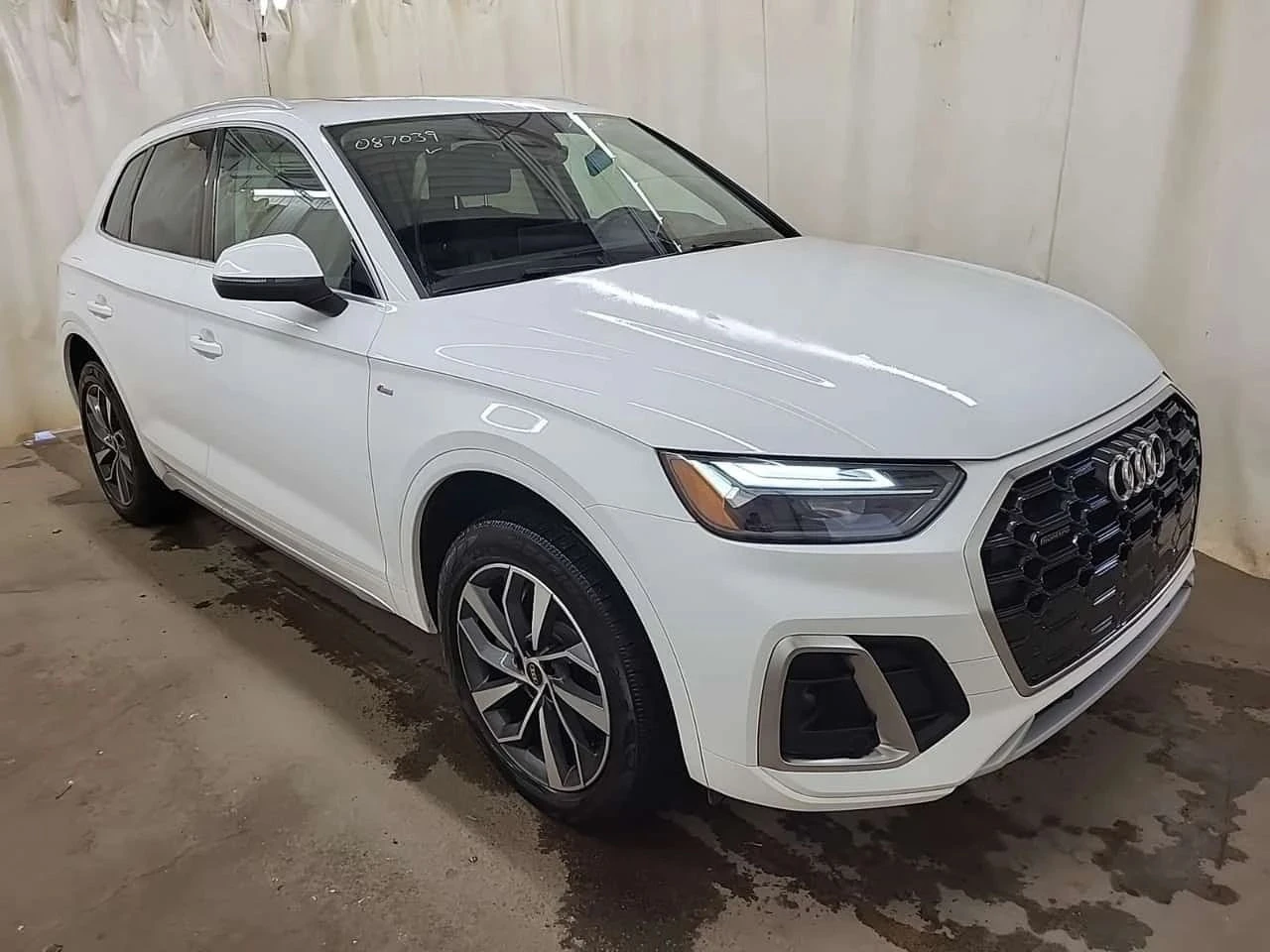Audi Q5, снимка 5 - Автомобили и джипове - 56689223