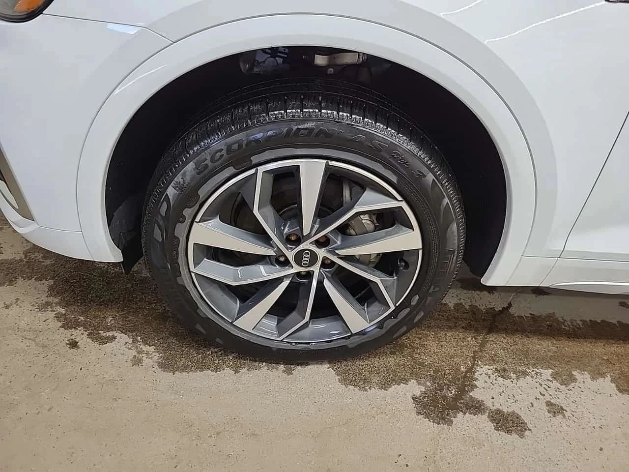 Audi Q5, снимка 4 - Автомобили и джипове - 56689223
