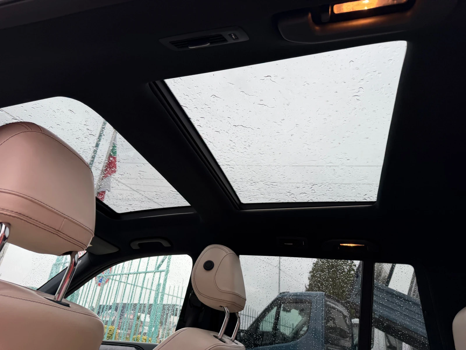 Mercedes-Benz GLS 350, снимка 12 - Автомобили и джипове - 56736317