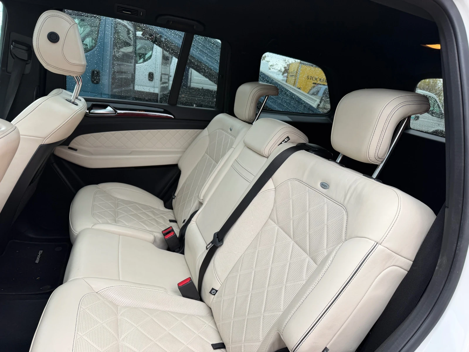 Mercedes-Benz GLS 350, снимка 13 - Автомобили и джипове - 56736317