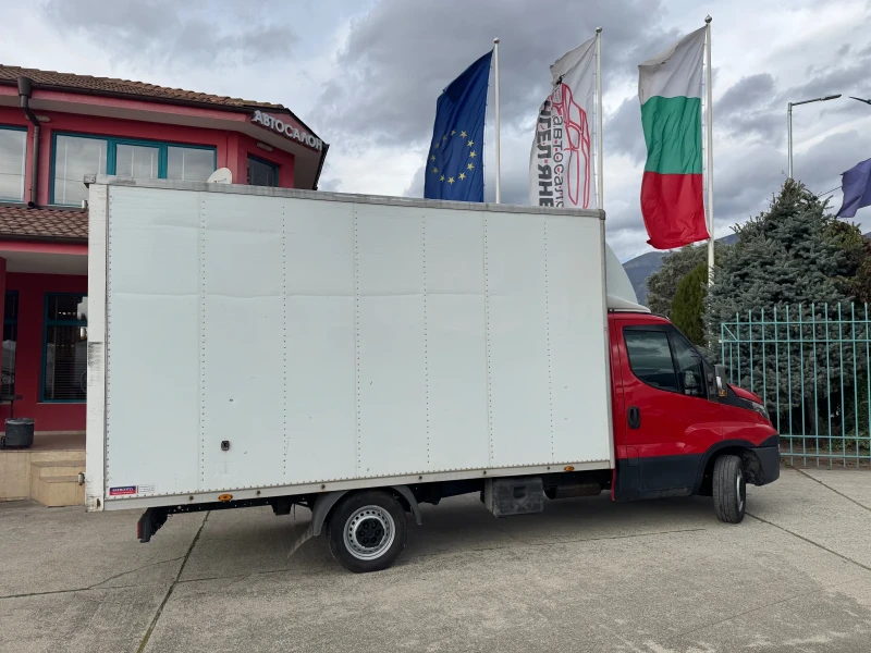 Iveco Daily 35-130* EURO 5* Климатик* 4.30 метра фургон, снимка 12 - Бусове и автобуси - 52549461