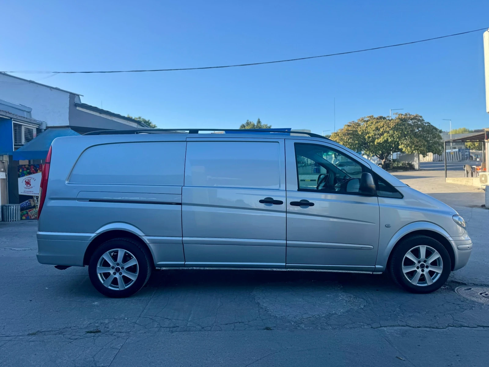 Mercedes-Benz Vito 3.0 cdi LONG Automatic - изображение 6