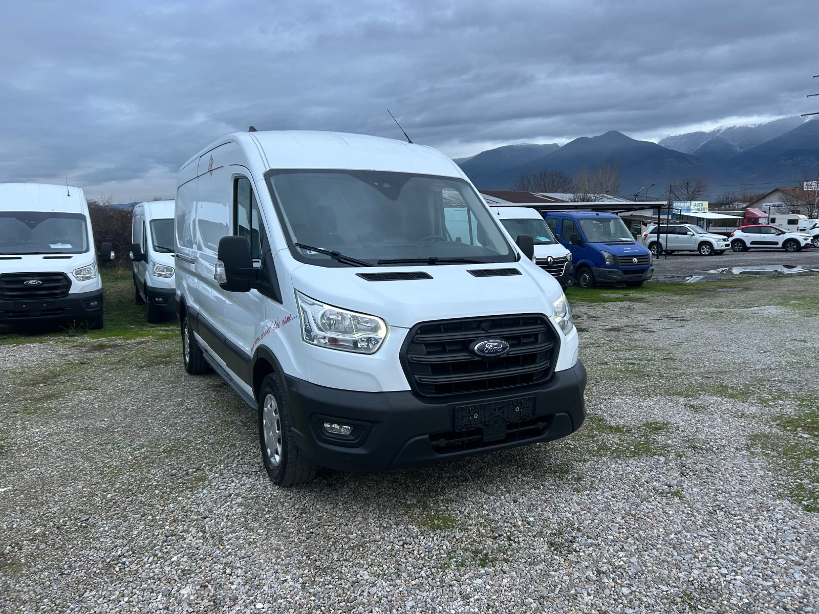 Ford Transit 2.0d 131kc euro6 6-броя - изображение 3