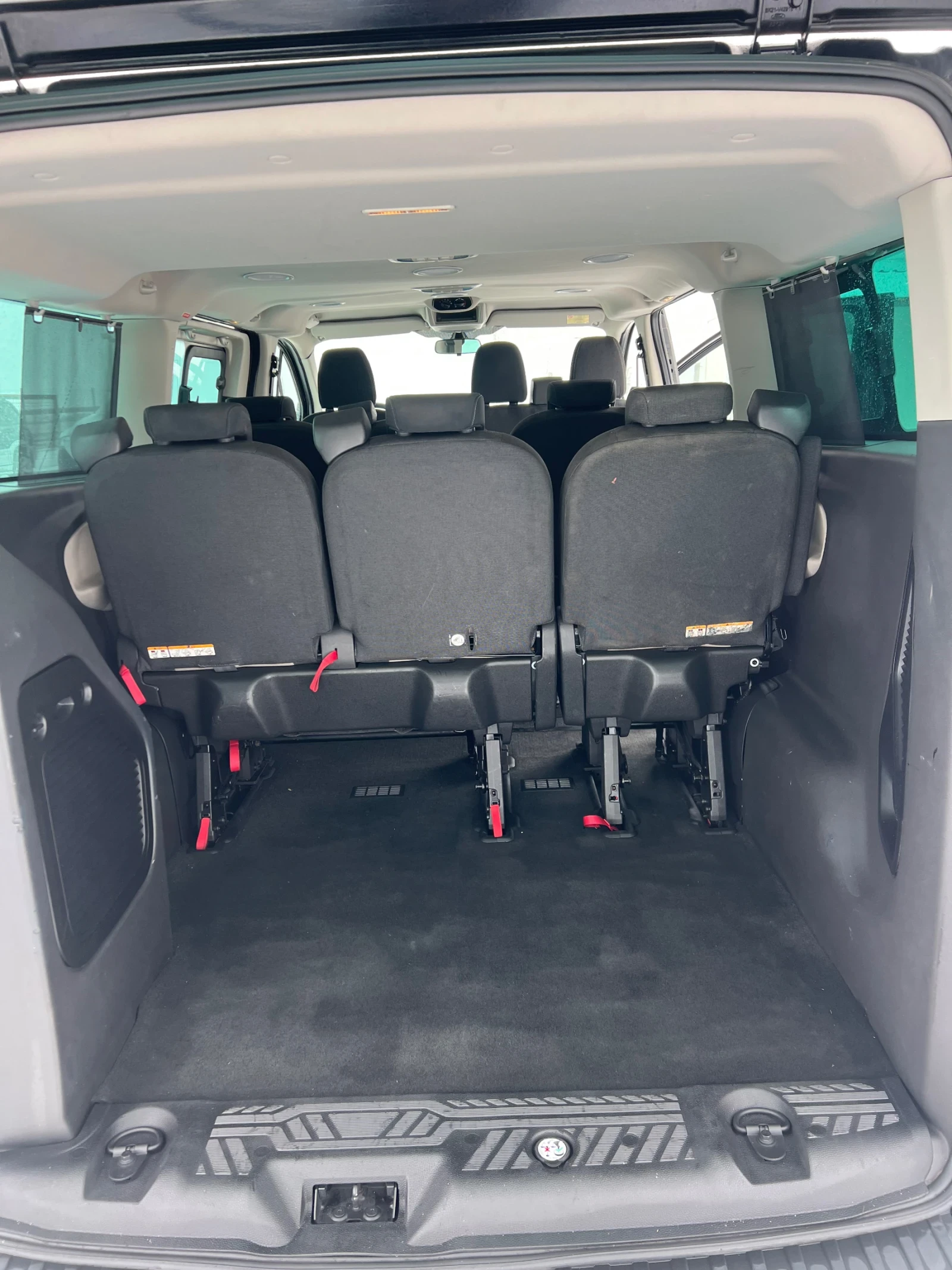 Ford Transit Custom 9 ����� - �������� | Mobile.bg � ����������� 12