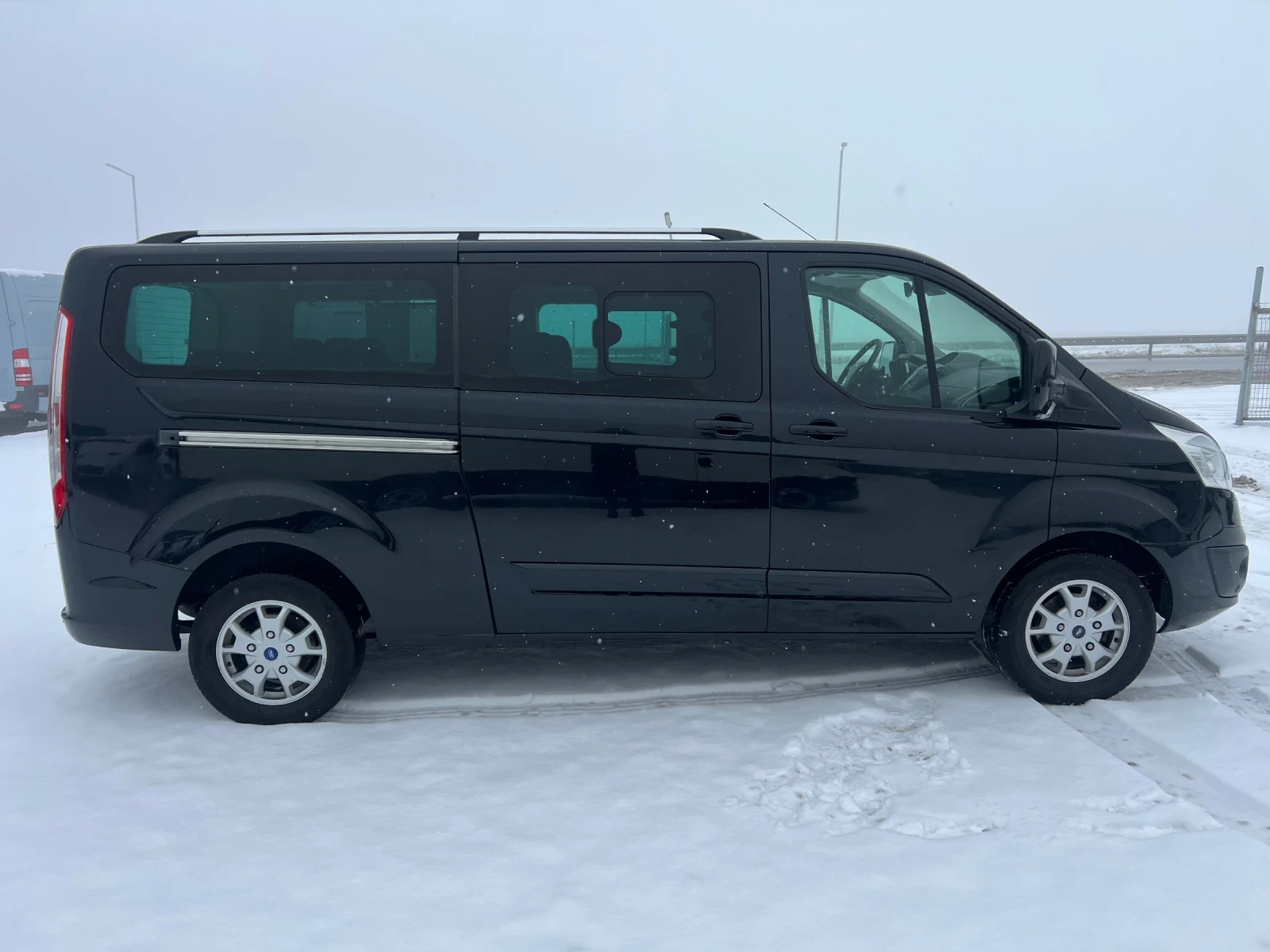 Ford Transit Custom 9 МЕСТА - КЛИМАТИК - изображение 8