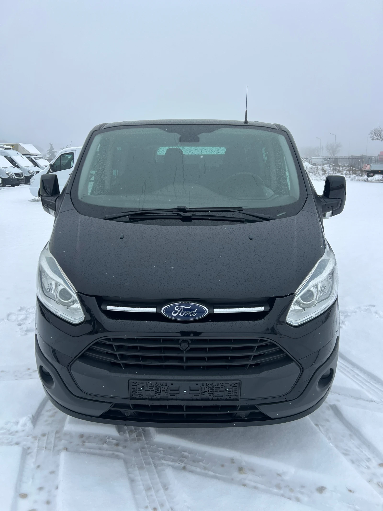 Ford Transit Custom 9 МЕСТА - КЛИМАТИК - изображение 3