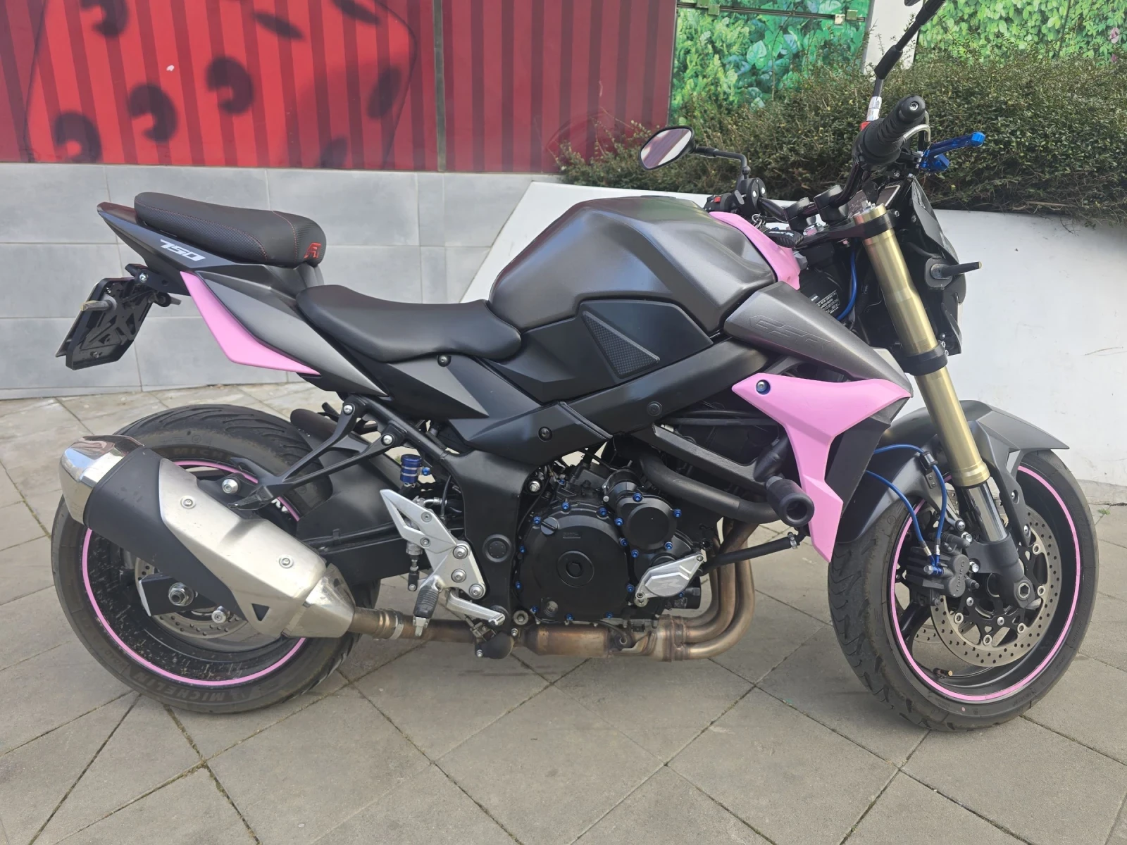 Suzuki Gsr 750, снимка 6 - Мотоциклети и мототехника - 55324876