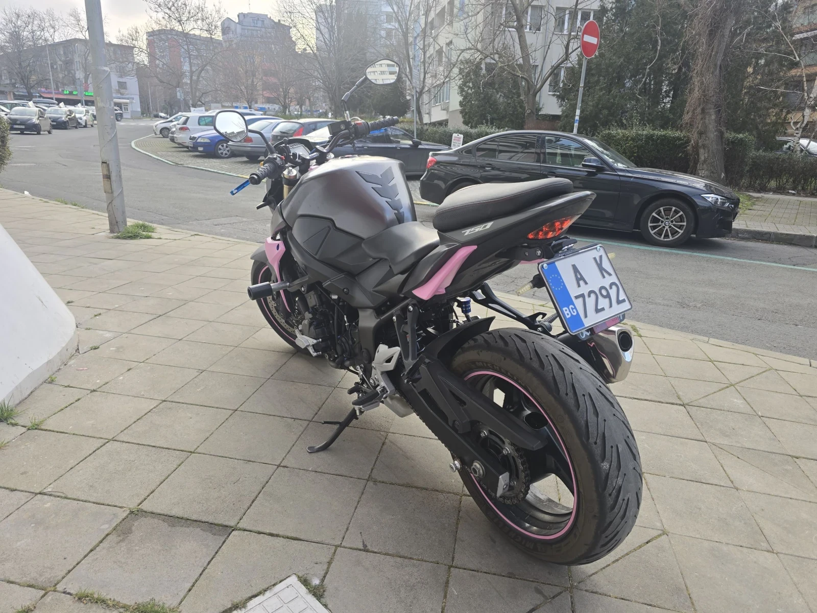 Suzuki Gsr 750, снимка 3 - Мотоциклети и мототехника - 55324876