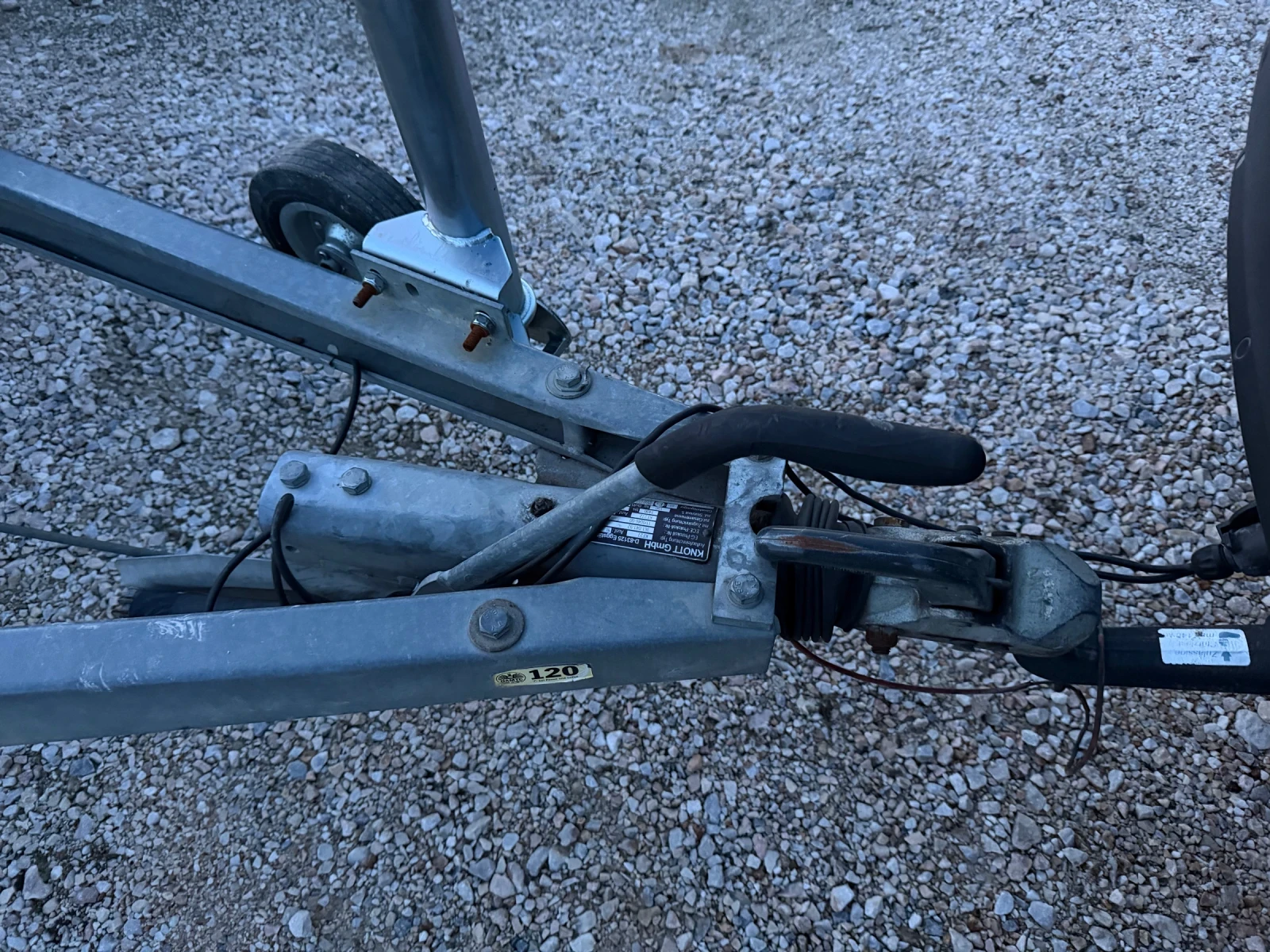 �� ��������� Boro 4.50 2700kg | Mobile.bg � ����������� 7