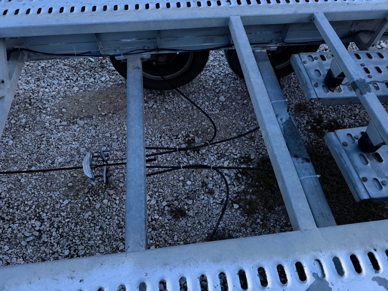 �� ��������� Boro 4.50 2700kg | Mobile.bg � ����������� 6