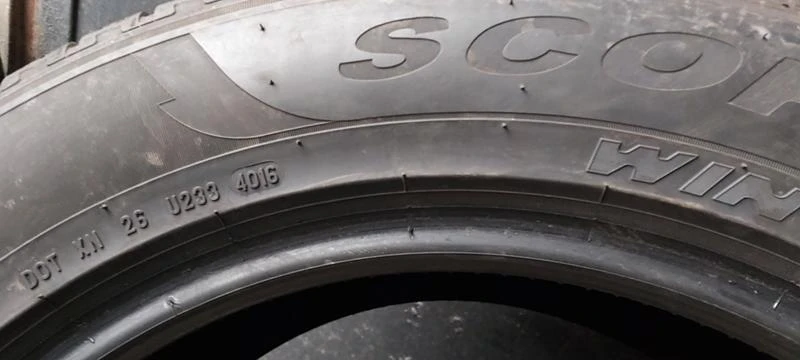 Гуми Зимни 255/55R19, снимка 6 - Гуми и джанти - 30948019