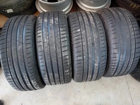 Гуми Летни 255/40R19, снимка 1 - Гуми и джанти - 46376450