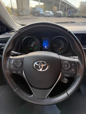 Toyota Auris 1.8 TS, снимка 6