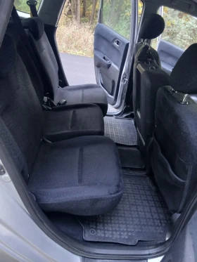 Honda Fr-v, снимка 14