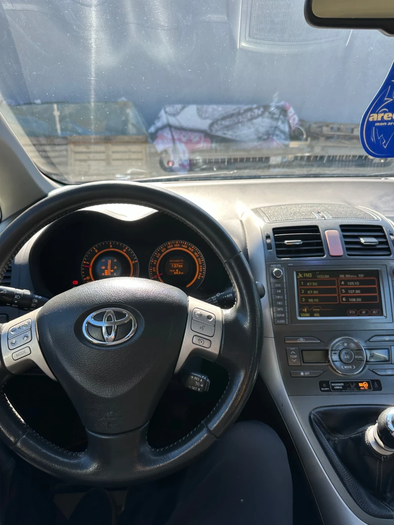 Toyota Auris Toyota Auris 2.2D.CAT, снимка 13 - Автомобили и джипове - 47570661