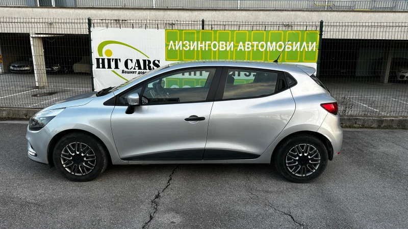 Renault Clio 1.2 i, снимка 4 - Автомобили и джипове - 48015632