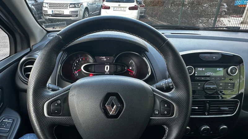 Renault Clio 1.2 i, снимка 16 - Автомобили и джипове - 48015632