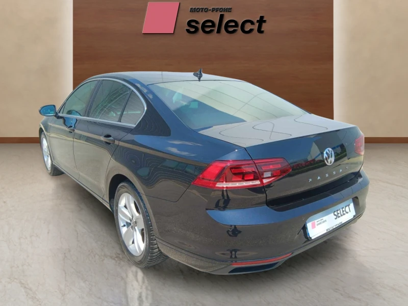 VW Passat 1.5 TSI, снимка 3 - Автомобили и джипове - 48093402