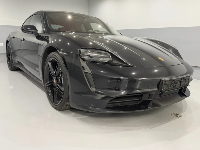 Porsche Taycan TURBO 4x4 MATRIX HEAD-UP BOSE, снимка 2 - Автомобили и джипове - 50904678