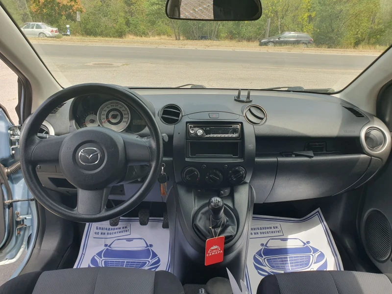 Mazda 2 1, 3 benzin 75 hp, снимка 11 - Автомобили и джипове - 51375110