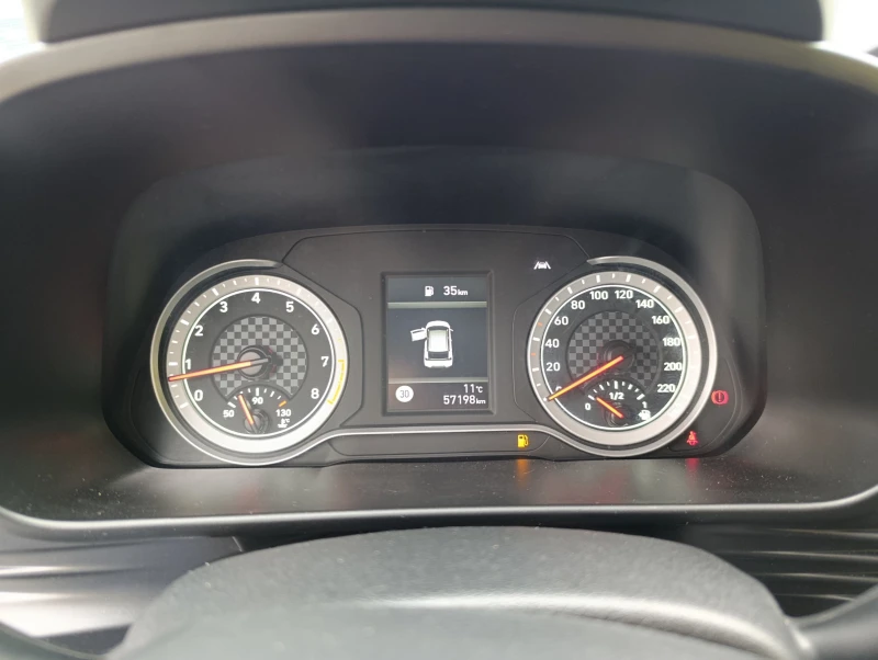 Hyundai I20 1.2 MPi 85hp, снимка 13 - Автомобили и джипове - 52042906