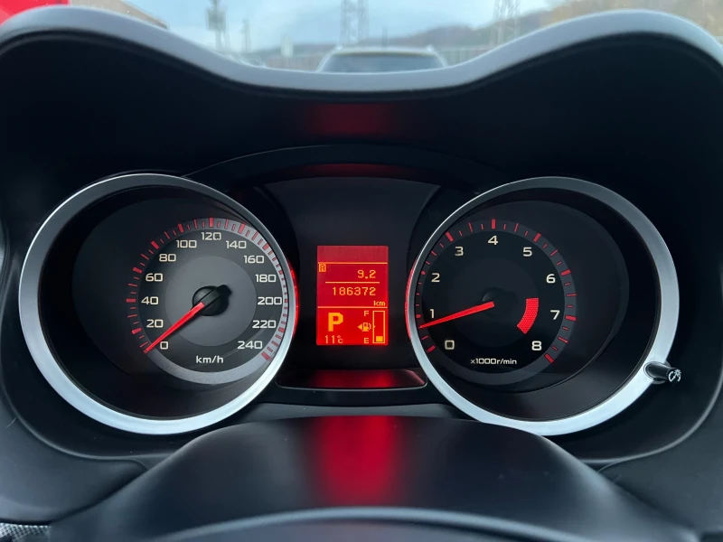 Mitsubishi Lancer 1.8i АВТОМАТ ШВЕЙЦАРИЯ, снимка 12 - Автомобили и джипове - 52622369