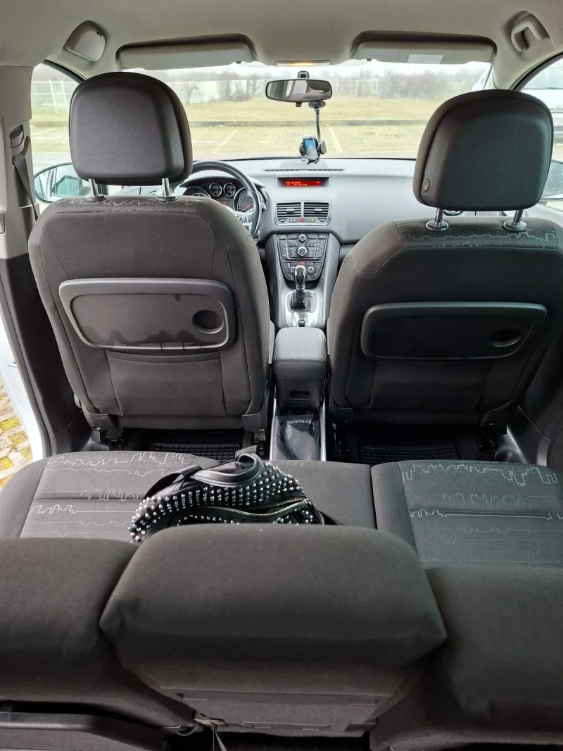 Opel Meriva 1400i, снимка 10 - Автомобили и джипове - 53209283