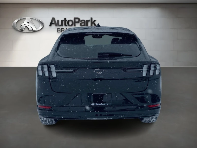 Ford Mustang Mach-E Premium Extended Range CARFAX АВТО КРЕДИТ , снимка 5 - Автомобили и джипове - 53248791