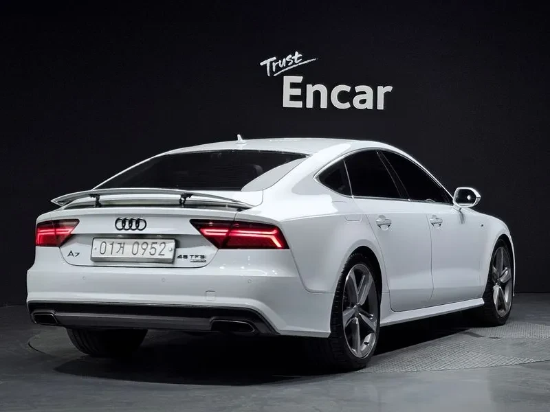 Audi A7 40 Tfsi Quattro Sport 4G, снимка 2 - Автомобили и джипове - 55817156