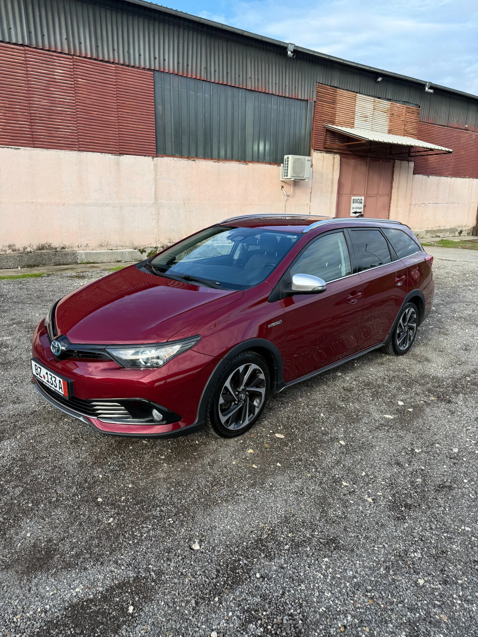 Toyota Auris 1.8 TS, снимка 1