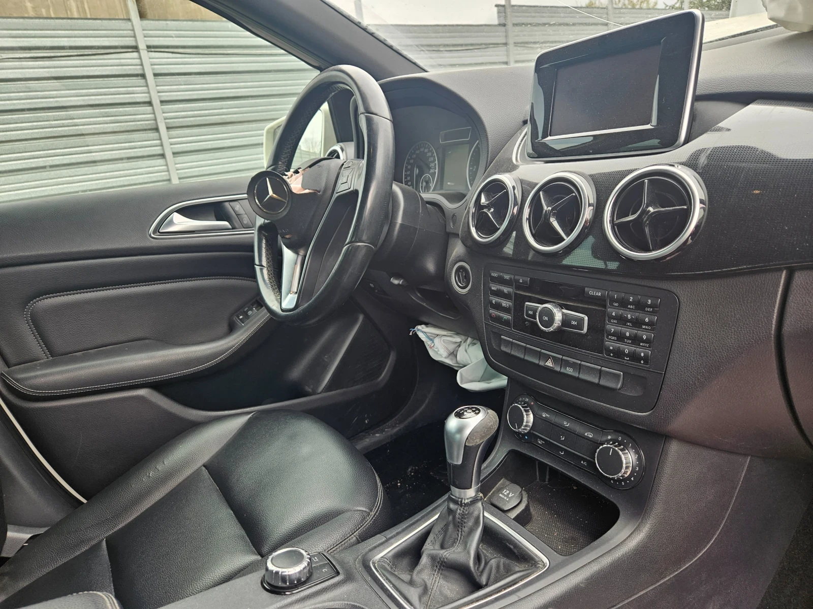 Mercedes-Benz B 180 B180-1.5dizel-109ks-2015god-K9K | Mobile.bg   11