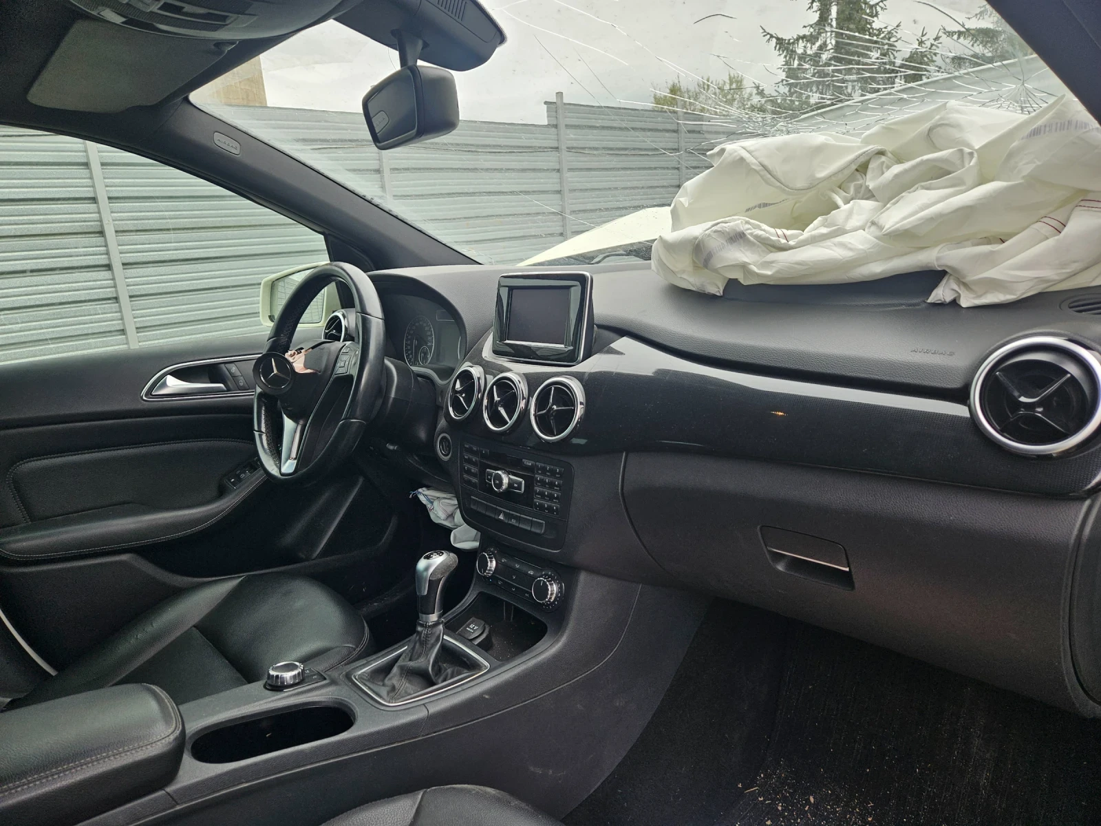 Mercedes-Benz B 180 B180-1.5dizel-109ks-2015god-K9K | Mobile.bg   14