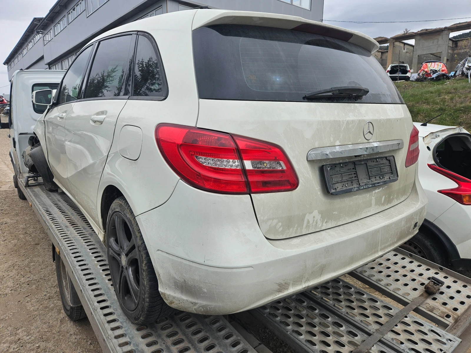 Mercedes-Benz B 180 B180-1.5dizel-109ks-2015god-K9K | Mobile.bg   16