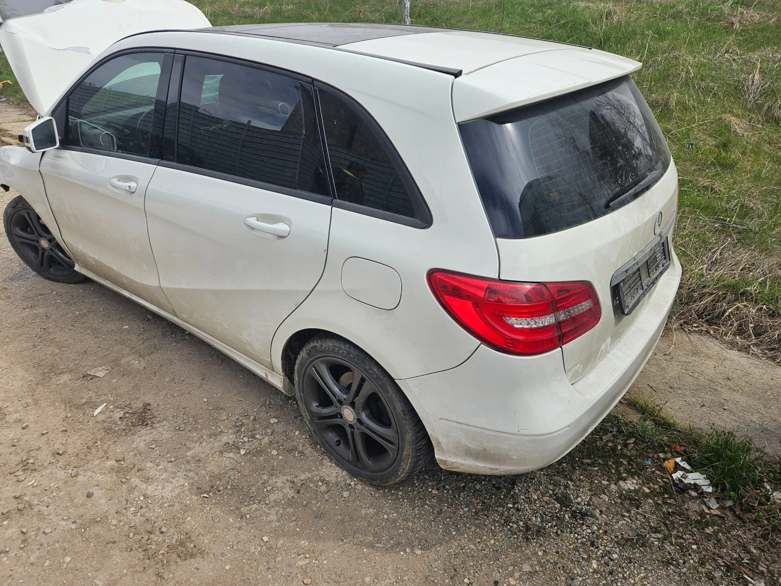 Mercedes-Benz B 180 B180-1.5dizel-109ks-2015god-K9K | Mobile.bg   1