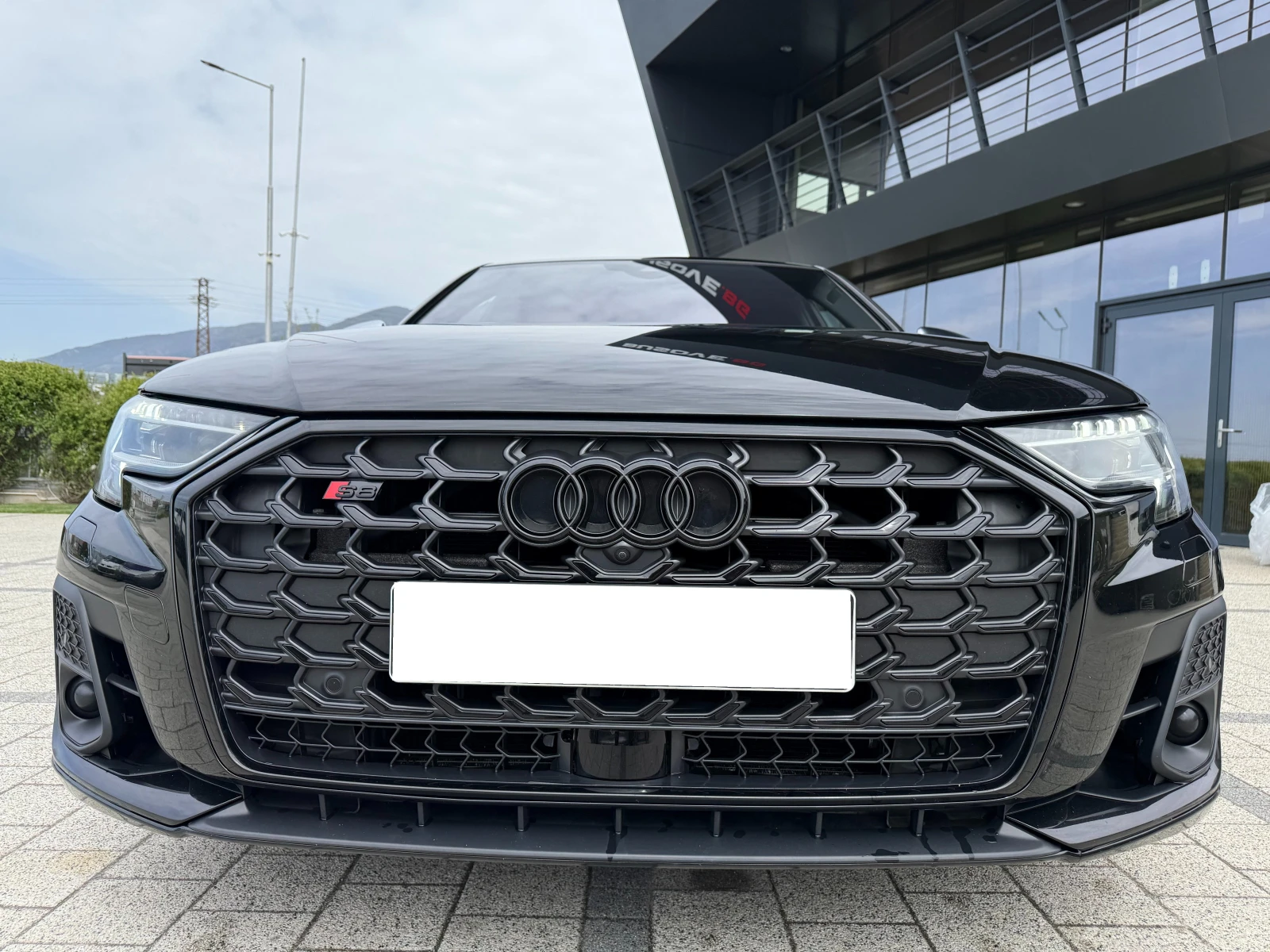 Audi S8 FaceLift Carbon* Ceramic - изображение 3