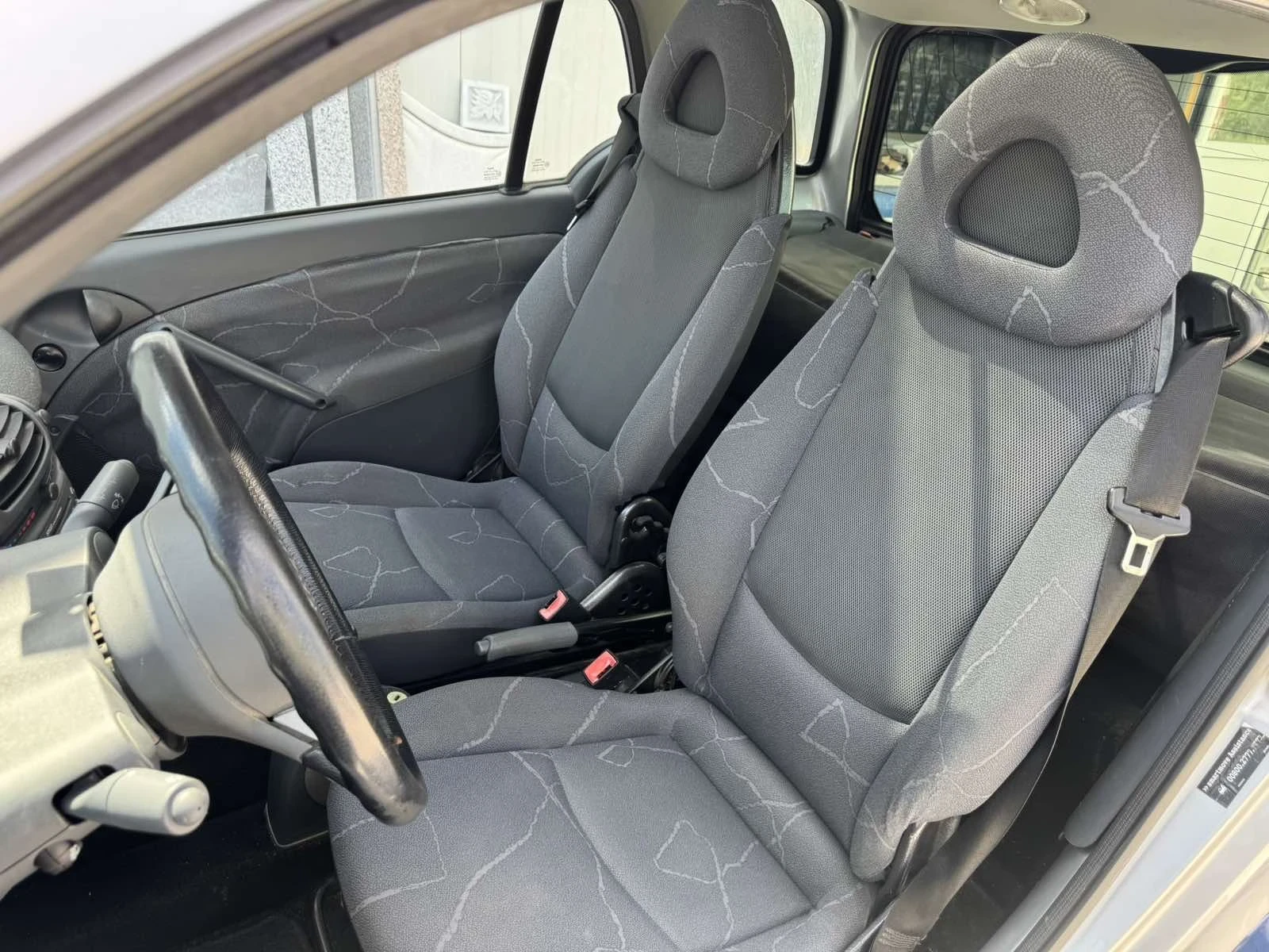 Smart Fortwo 0.7i 61 к.с /Euro 4/Автоматик/Климатик/Подгрев - изображение 6