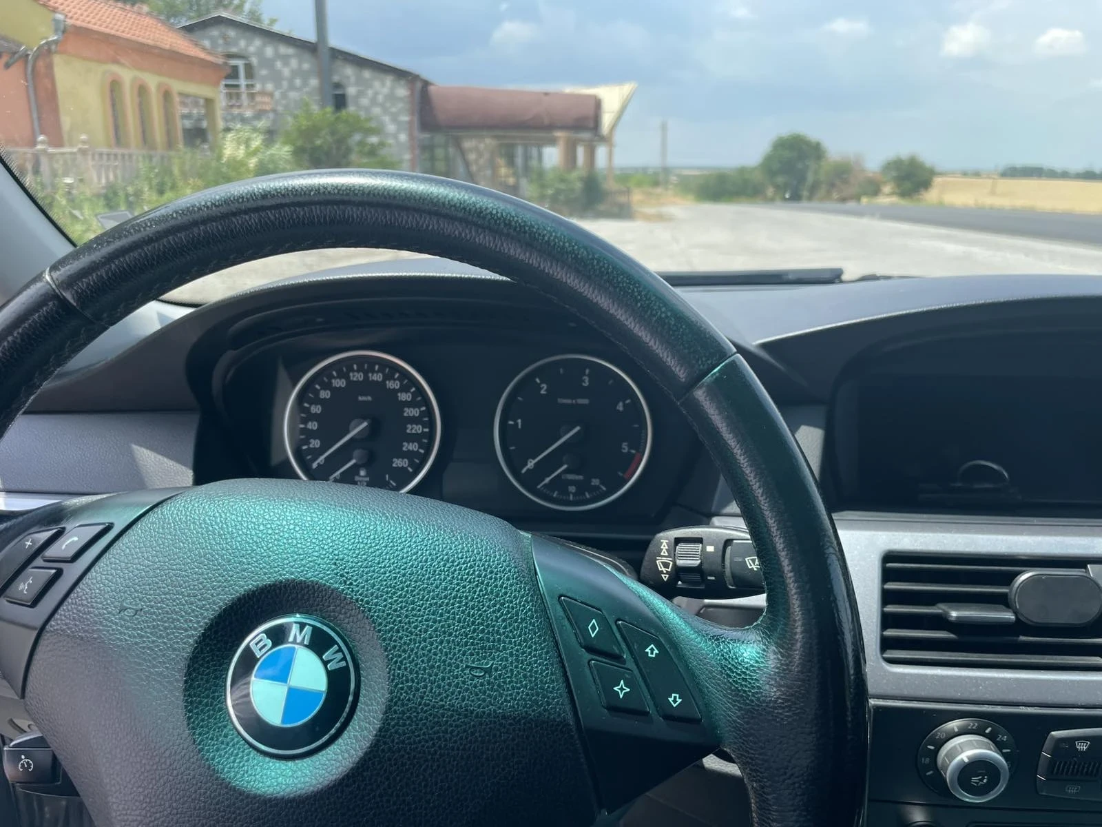 BMW 330  - изображение 10