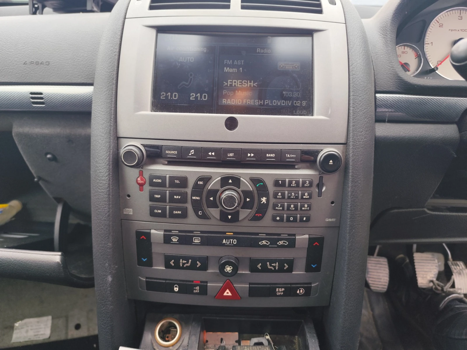 Peugeot 407 2.0HDI - изображение 6